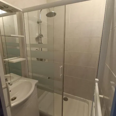 Charming Apartment Stiring-Wendel